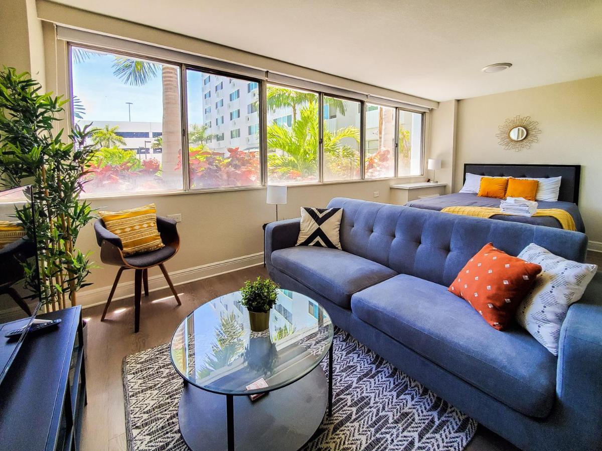 Frontdesk The Wayland Apts Downtown St Pete St. Petersburg Quarto foto